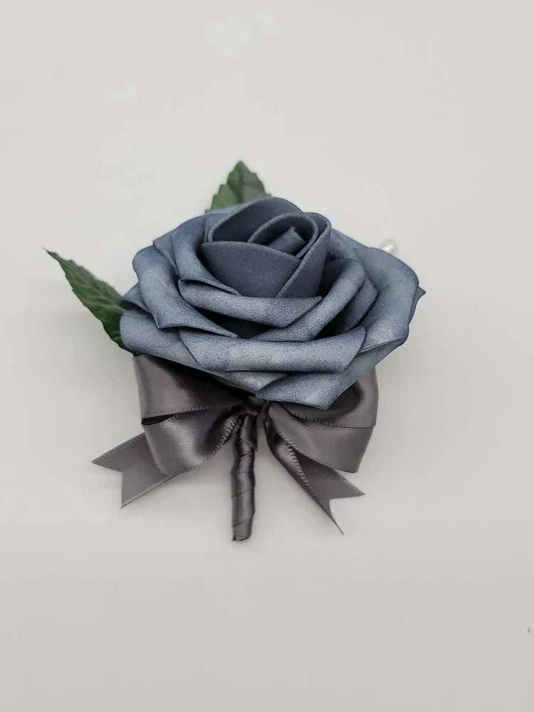 Dusty blue and grey boutonniere