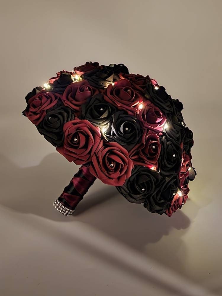 Burgundy and Black Bridal Bouquet, Fairy Lights,Night Bouquet,Light Up Bouquet, Gothic bouquet,Matching Boutonnieres,Custom Colors Available